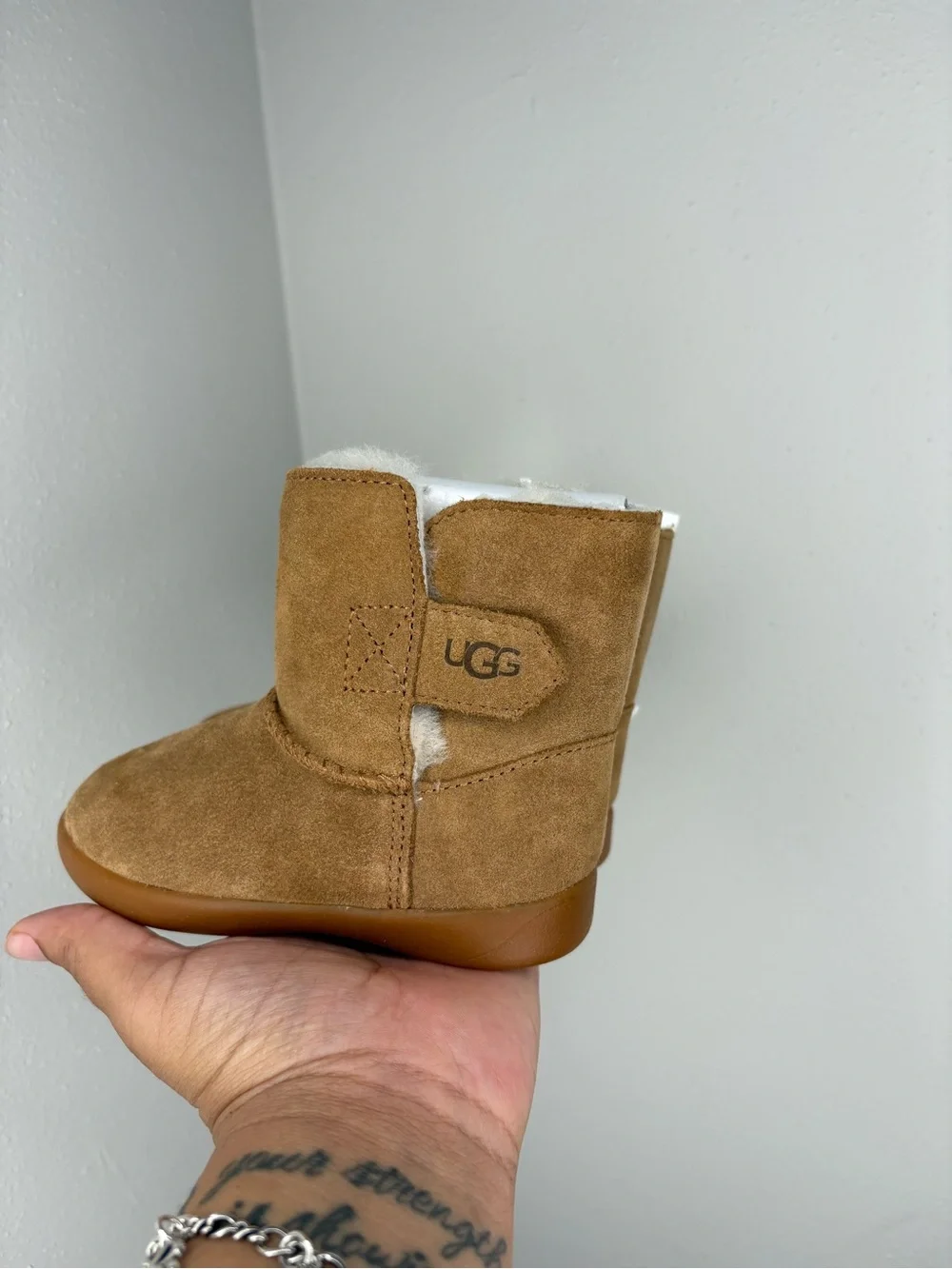 UGG Toddler Classic Short Boots in Chestnut
